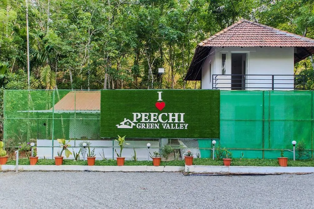 Secluded Forest Escape, Peechi Pattikad