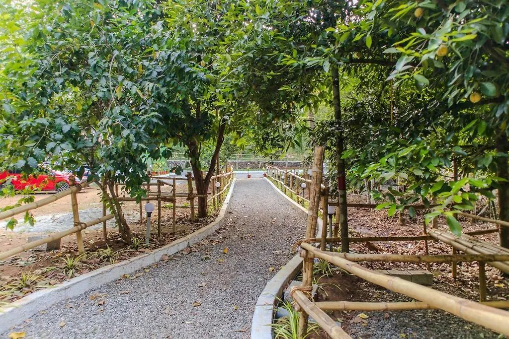 Villa Secluded Forest Escape, Peechi Pattikad